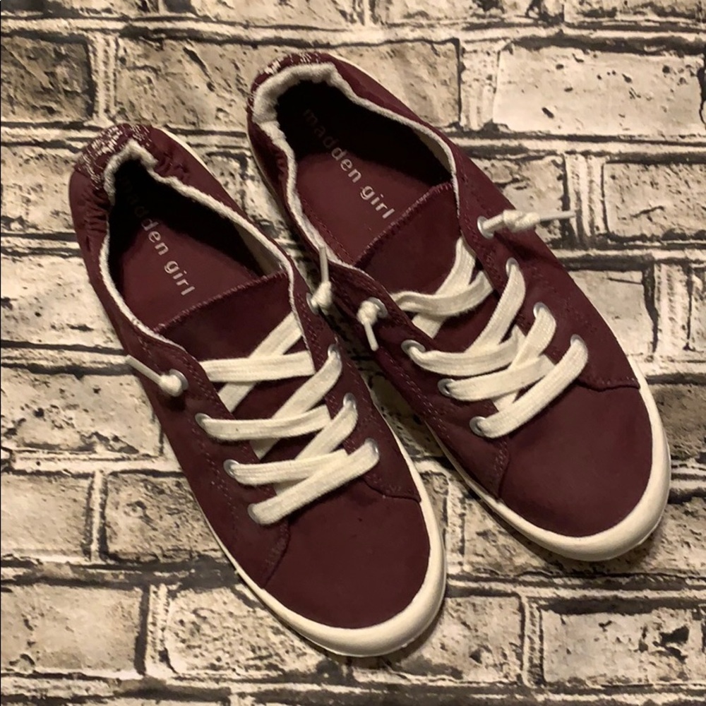 Women’s Madden Girl Baailey Canvas Sneakers